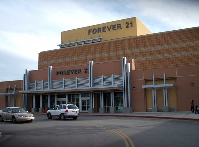 San Bernardino - Inland Center Mall - a photo on Flickriver