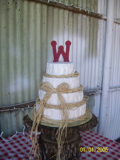 country themed wedding cake Groom made cake stand