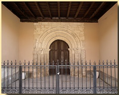 Villafuerte de Esgueva (Valladolid). Iglesia de la Santísima Trinidad