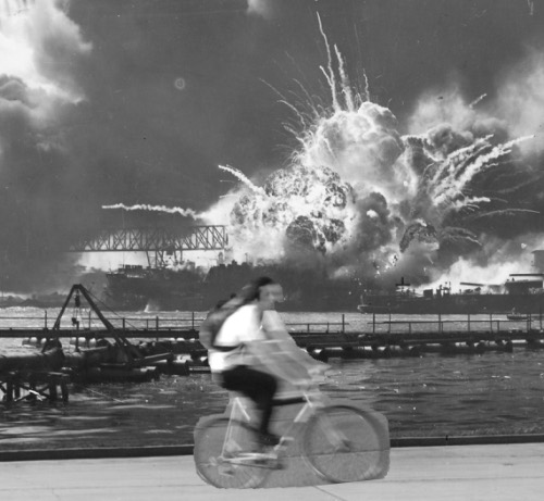 Bike messenger on Pearl Harbor Day
