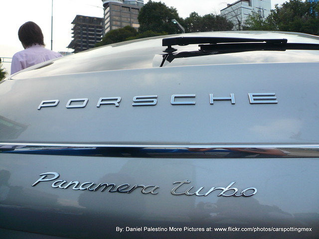 4to Porsche Parade Mexico 2009 Logo Porsche Panamera Turbo