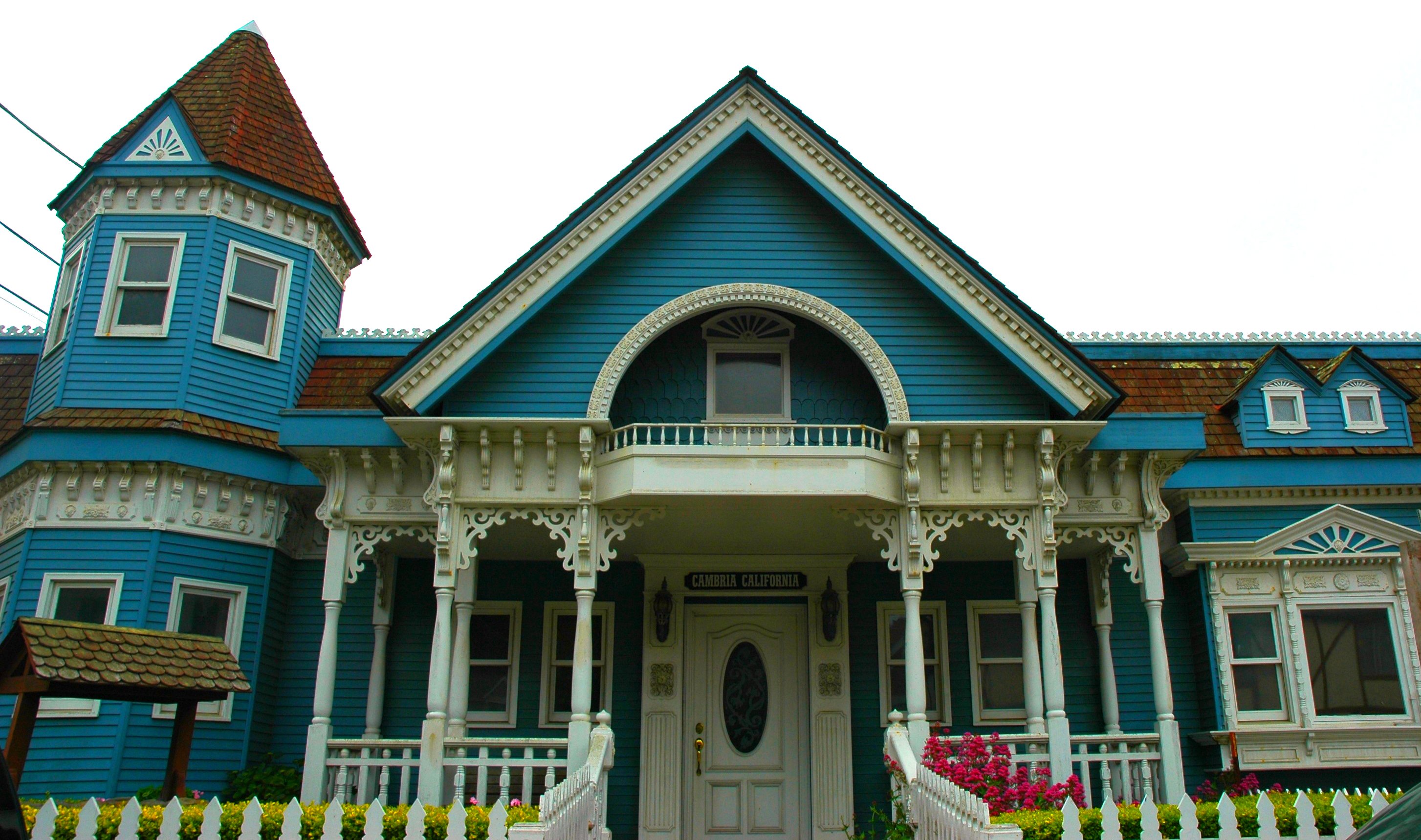 Blue and white classic Victorian House, Cambria, California, USA ...