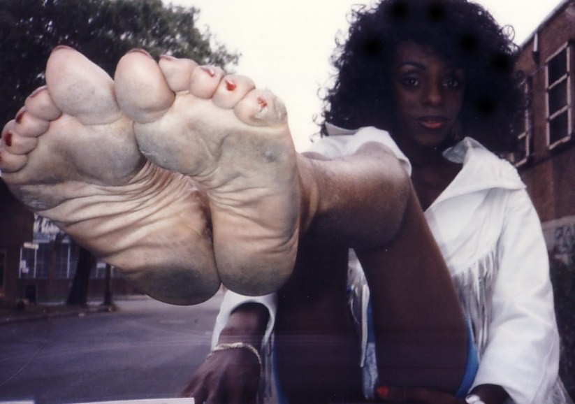 Ebony teacher wants jerk feet