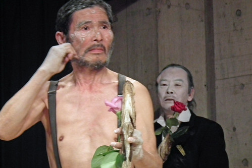 石井満隆 Mitsutaka Ishii and 大森政秀 Masahide Ohmori Butoh Dance Performance at Terpsichore (Tokyo, 2011)