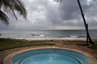 Ausblick vom Pool auf den Diani Beach