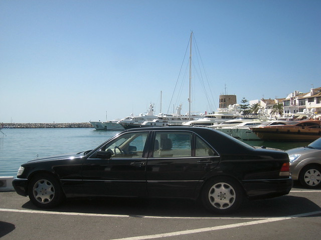 Mercedes 600 SEL Picture from Puerto Banuz