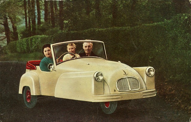 Lawrie Bond was one of the pioneers of the minicar class with his Bond