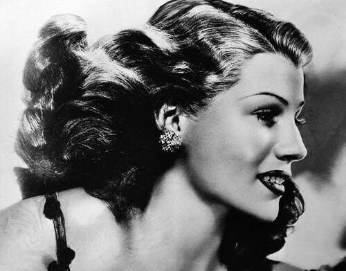 Rita Hayworth 1950 glamour queen