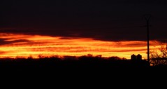 Embrasement sunset. Hagetmau, 29 décembre 2009, six heures moins dix. / zyx 047 /