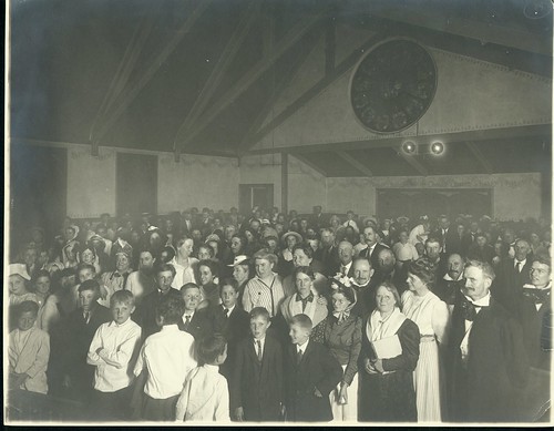 Singing school conducted at Jacksonville as part of six-day Extension school in August, 1915. ...