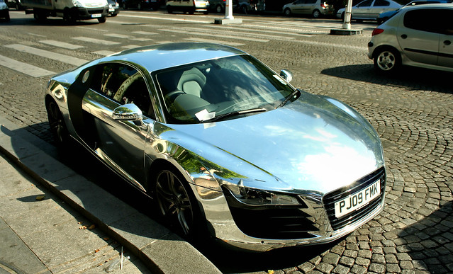 AUDI R8 CHROME spotted in Paris With a PARKING TICKET on it D