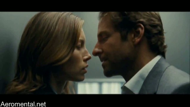 A-Team movie - Jessica Biel Bradley Cooper kiss