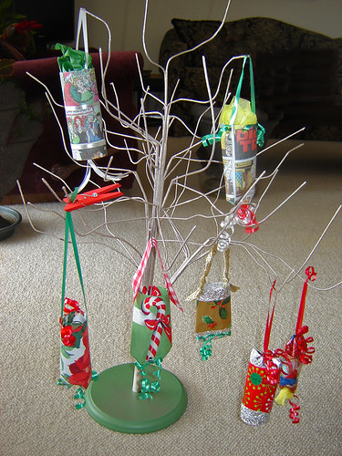 Cardboard Tube Ornament Gift Holders ~ 1 of 9 photos