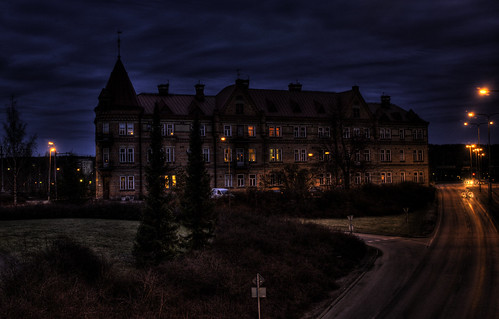 Spooky house by MartinKarlsson