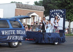 White Bear Avenue Parade