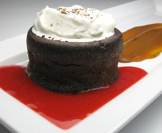 chocolate molten cake w/ raspberry coulis & caramel