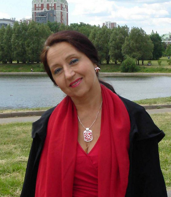 Людмила Максимчук поэтесса, писательница, художница