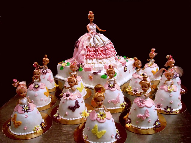 Barbie cake and mini barbie cakes