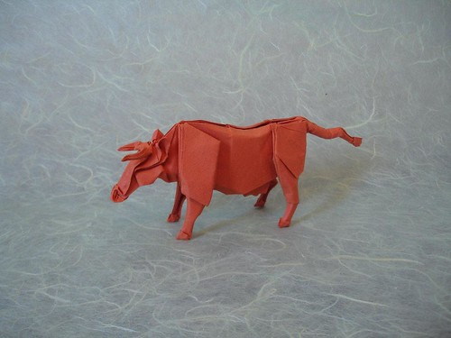 Origami Cow (Llanque)