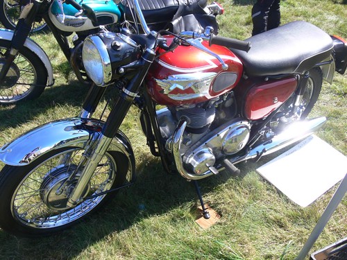 1963 Matchless G15/45 (side view)