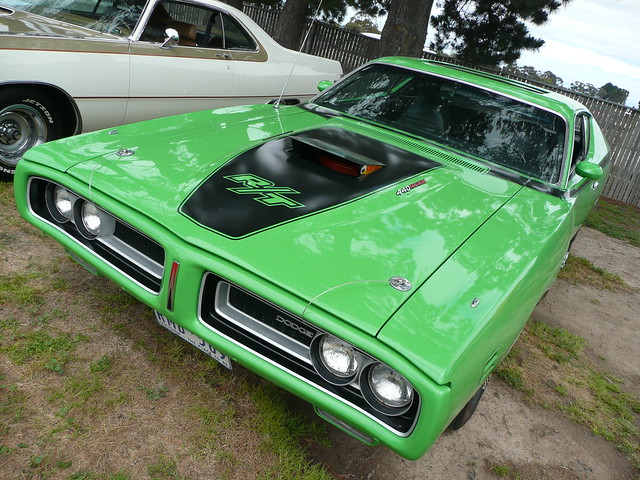 1971 Dodge Charger R T 440 With the 440 Magnum 370HP V8 complete with 