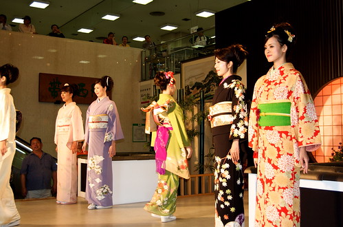 Kimono catwalk