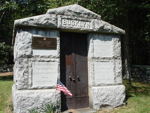 Bucklyn Mausoleum by midgefrazel