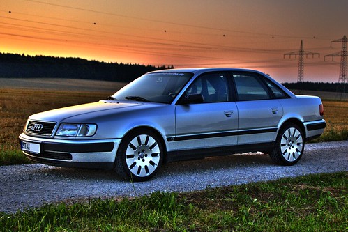 HDR Audi 100 C4