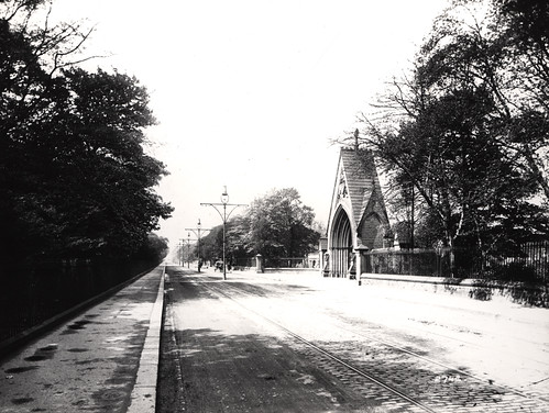 023541:Jesmond Road Jesmond; lantern slide; around 1910