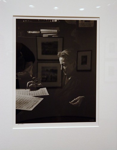 Enescu fotografiat de Yousuf Karsh by peromaneste
