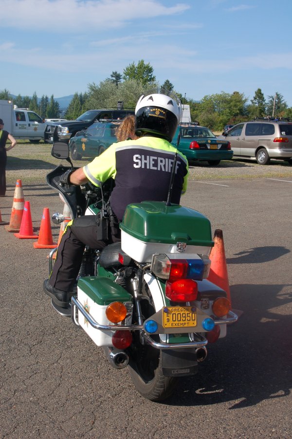 DSC_282_motorcycle_sheriff