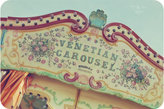 amusements & carnival rides