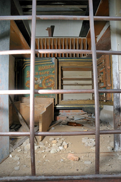 Bank safe in old vault in Bodie-02 9-28-09
