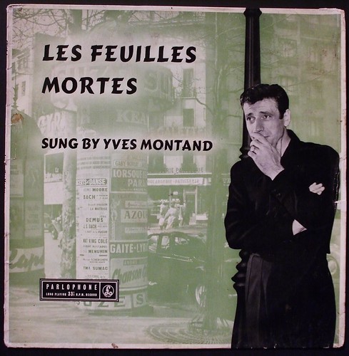 Les Feuilles Mortes sung by Yves Montand