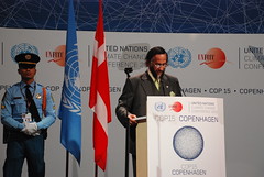 IPCC主席帕卓里博士（圖片來源：UNFCCC)