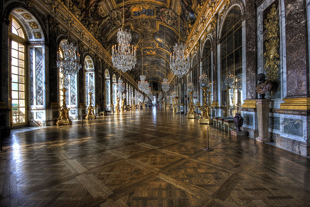 Hall of Mirrors, Palace of