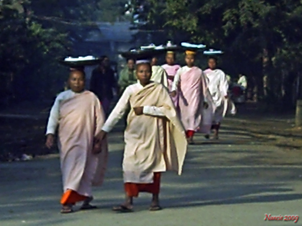 Female Monks, Myanmar