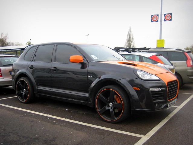 Pimped Porsche Cayenne Spotted at a shopping centre in North London and 