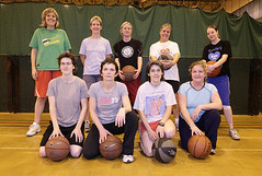 Slam Dunkin' Divas basketball group