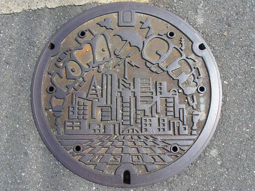 Ikoma city Nara pref manhole cover（奈良県生駒市のマンホール）