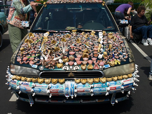 a dentist decorated car