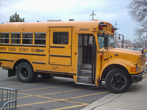 Berwyn School District 100 International school bus.  Berwyn Illinois USA. November 2007. by Eddie from Chicago