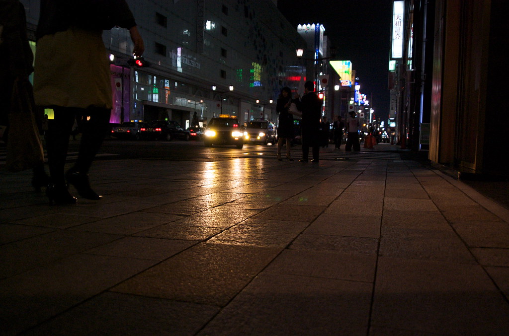 夜の歩道 2009/11/11 DSC_7445