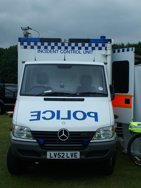 British Transport Police Incident Control Unit 2002 Mercedes Sprinter 413
