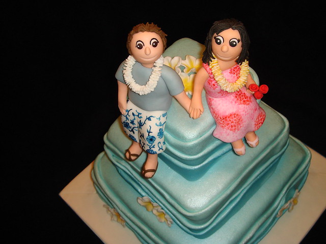 hawaiian themed wedding cake