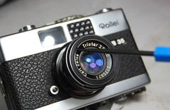 Rollei B35 Removing the Triotar Frontlens