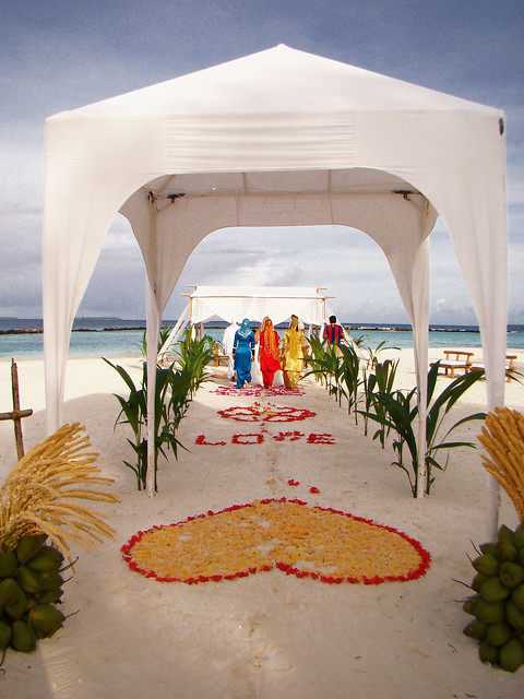 Maldives wedding ceremony