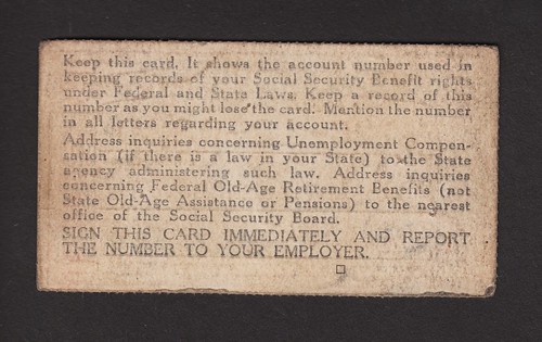 Social Security Card from 1946 (photo: tbcave, flickr)