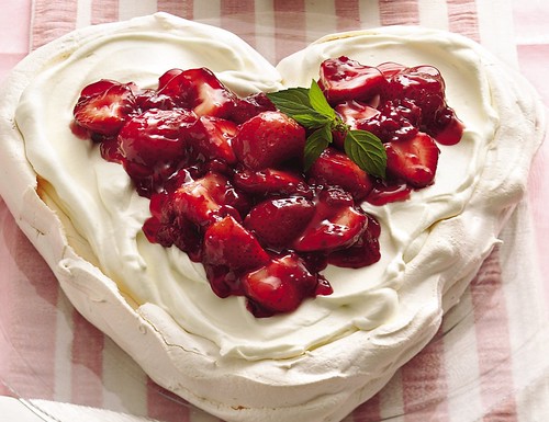 Valentine's Day Meringue Dessert Recipe