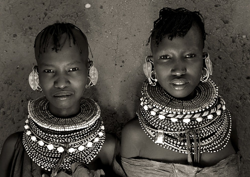 Turkana girls - Kenya